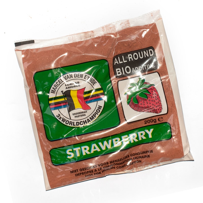 Добавка в прикормку Strawberry Bio 200гр